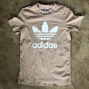Adidas tee